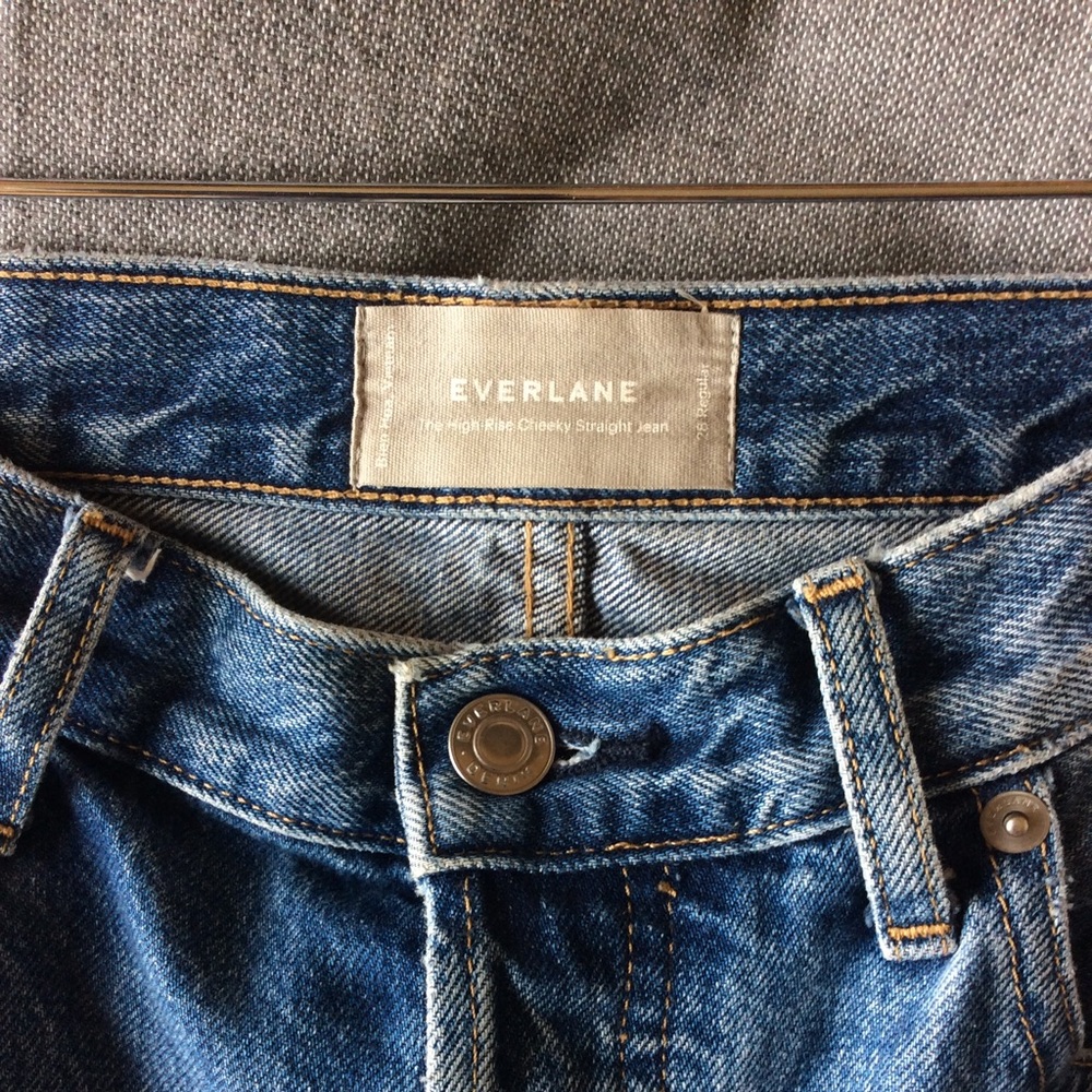 Everlane 90s Cheeky Jeans Size 28